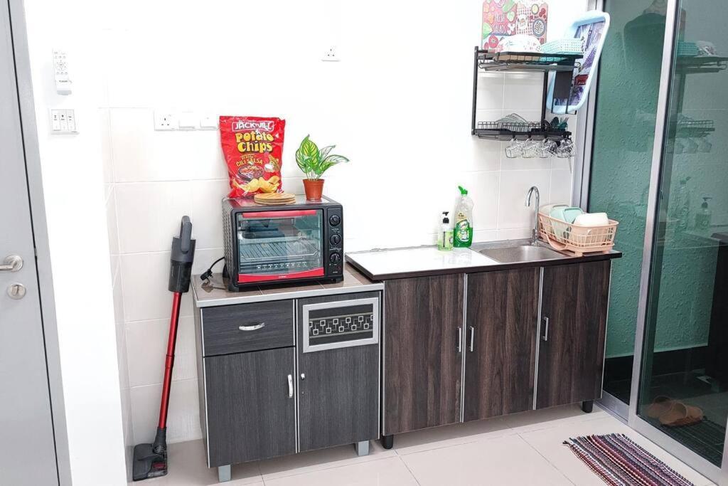 10A Yolo Budget Condo クアラルンプール エクステリア 写真